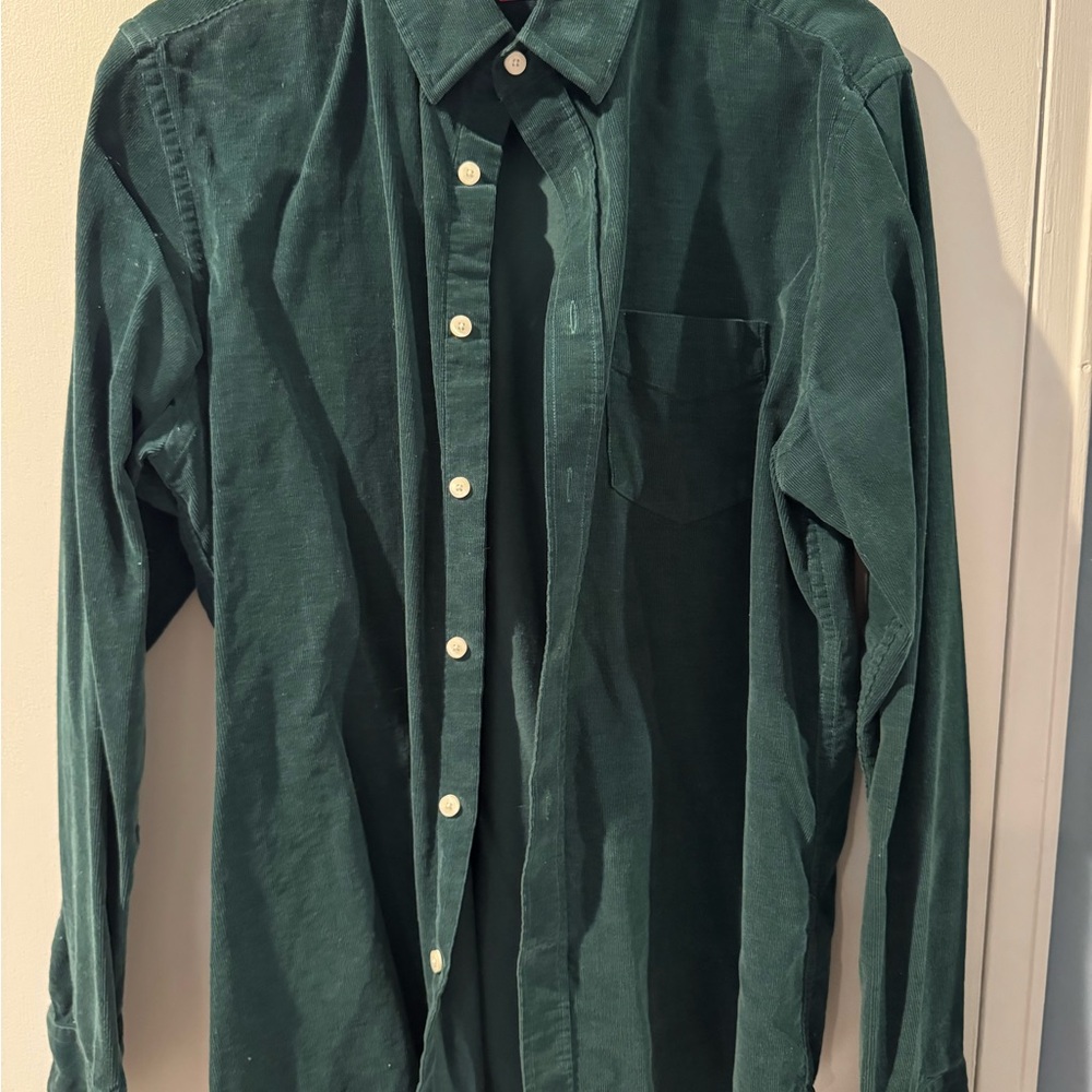 UNTUCKit Men's Forest Green Corduroy Shirt